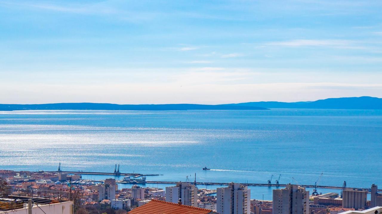 Apartman Iris 2 -Rijeka Exterior foto